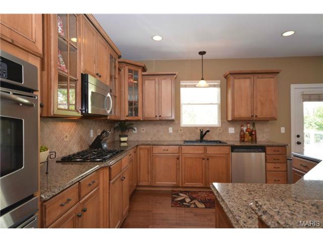 735 Castle Tower, Ballwin, MO 63021 photo 27