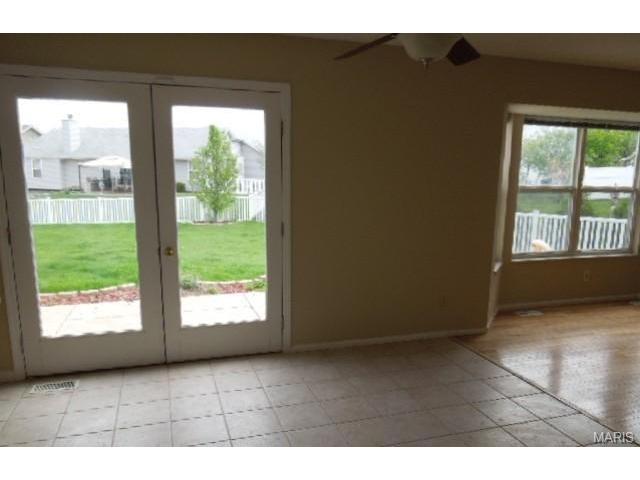 44 Spangle Way Dr, O'fallon, MO 63366 photo 10