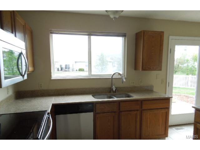 44 Spangle Way Dr, O'fallon, MO 63366 photo 7