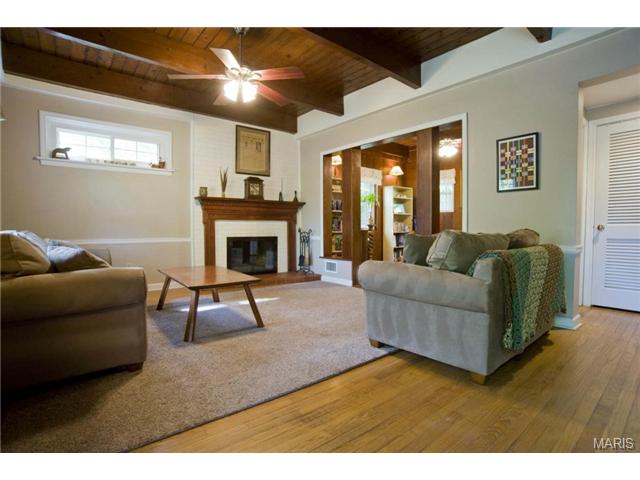 1 Frederick Ln, Glendale, MO 63122 photo 4