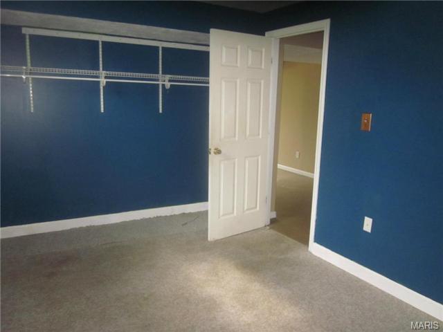 212 Walden Ct, Eureka, MO 63025 photo 8