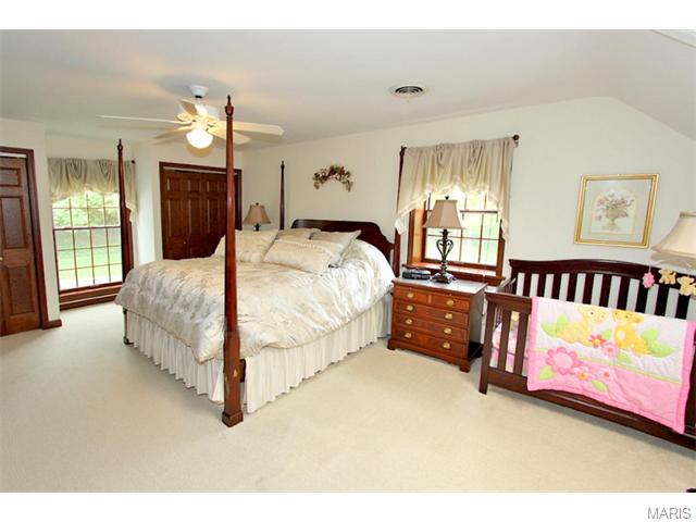 5331 Ringer Rd, Saint Louis, MO 63129 photo 46