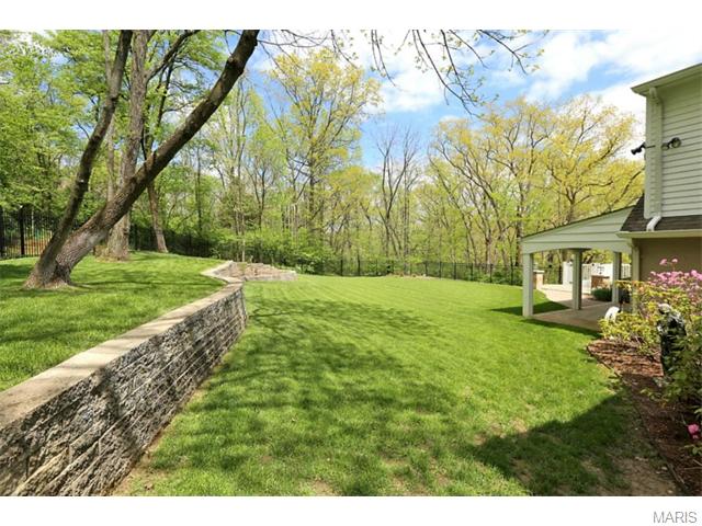 5331 Ringer Rd, Saint Louis, MO 63129 photo 11