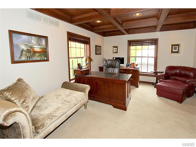 5331 Ringer Rd, Saint Louis, MO 63129 photo 16