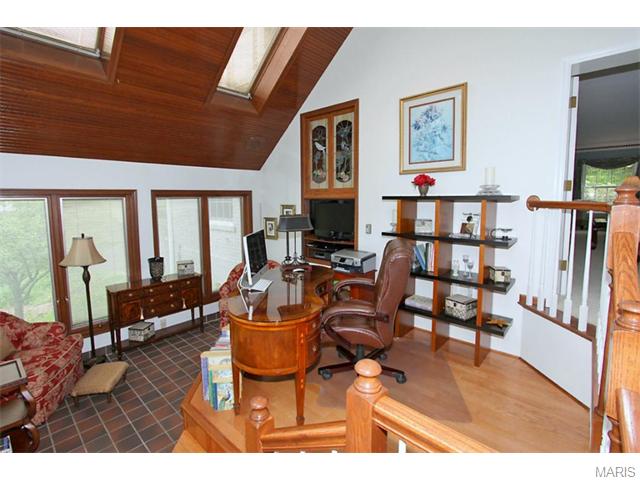 5331 Ringer Rd, Saint Louis, MO 63129 photo 20