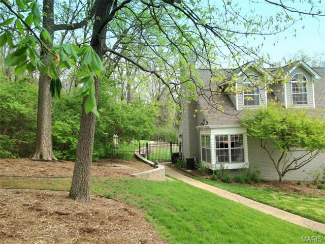 5331 Ringer Rd, Saint Louis, MO 63129 photo 6