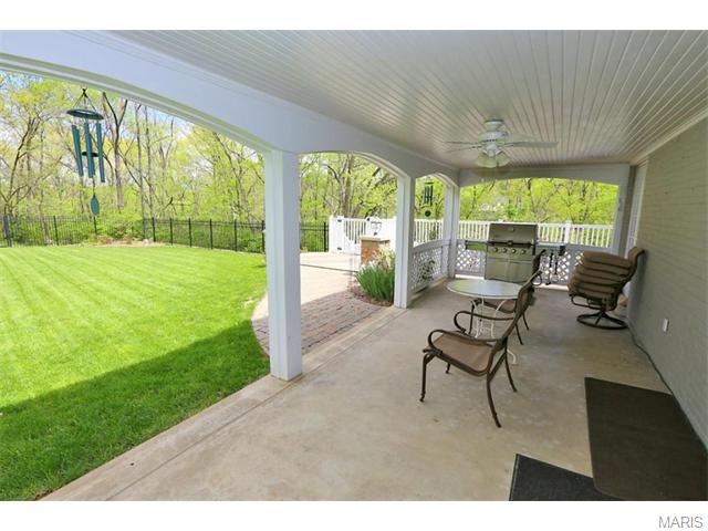 5331 Ringer Rd, Saint Louis, MO 63129 photo 25