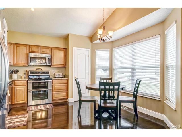 2877 Bromley, O'fallon, MO 63368 photo 8