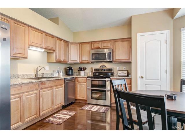 2877 Bromley, O'fallon, MO 63368 photo 9