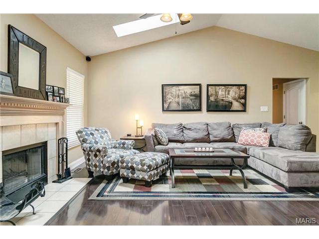 2877 Bromley, O'fallon, MO 63368 photo 5
