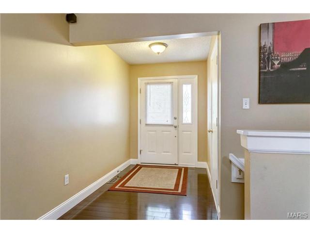2877 Bromley, O'fallon, MO 63368 photo 3