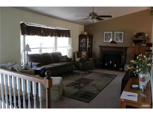 743 Summersong, O'fallon, MO 63366 photo 2