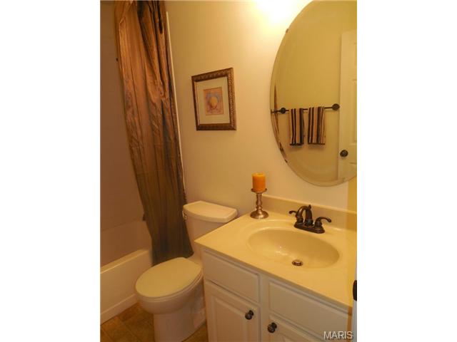 432 Tailor Ln, O'fallon, MO 63368 photo 12