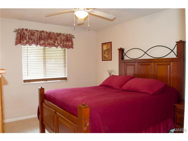 1263 Wagon Wheel Trl, O'fallon, MO 63366 photo 8