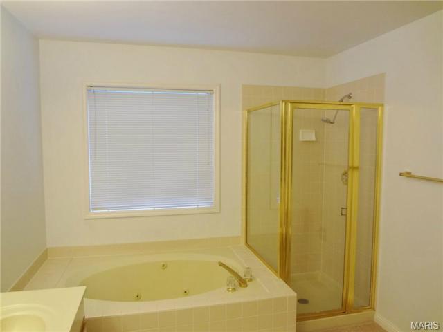 2 Broadridge Ct, Black Jack, MO 63033 photo 38