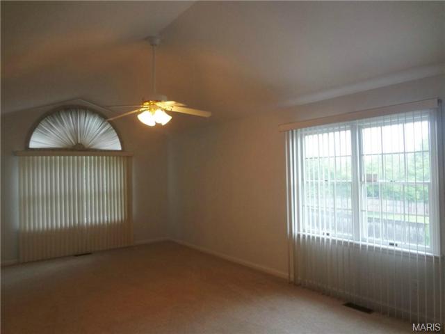 2 Broadridge Ct, Black Jack, MO 63033 photo 33