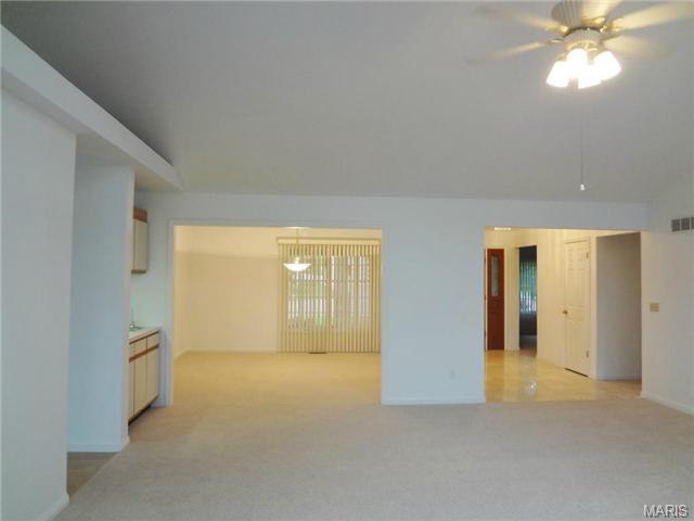 2 Broadridge Ct, Black Jack, MO 63033 photo 10