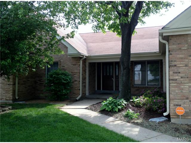 2 Broadridge Ct, Black Jack, MO 63033 photo 2