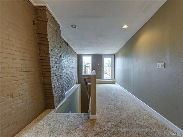 1237 Sidney St, Saint Louis, MO 63104 photo 12