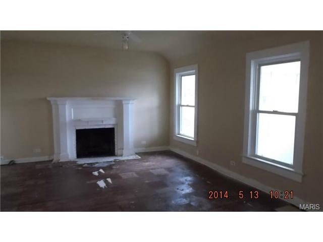 12 E Glendale, Saint Louis, MO 63119 photo 3