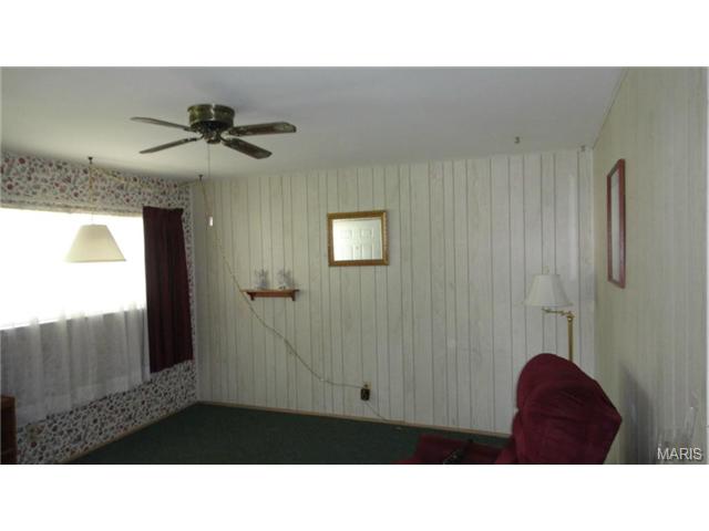 403 Saint Patrick Dr, O'fallon, MO 63366 photo 4