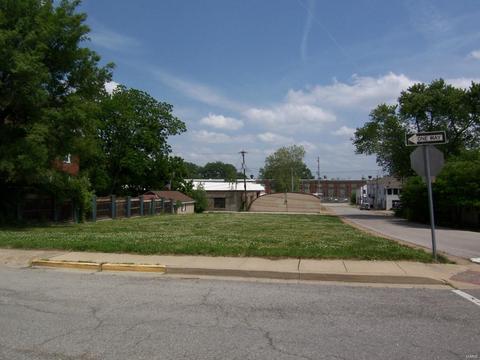 1002 N 3rd, Saint Charles, MO 63301 photo 7