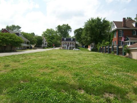 1002 N 3rd, Saint Charles, MO 63301 photo 1