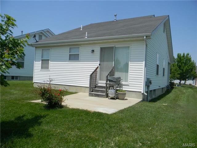 1527 Batters Box Dr, O'fallon, MO 63366 photo 13