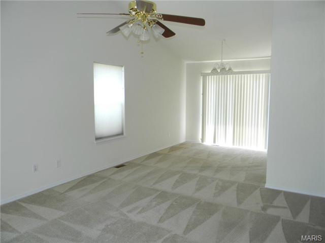 1527 Batters Box Dr, O'fallon, MO 63366 photo 5