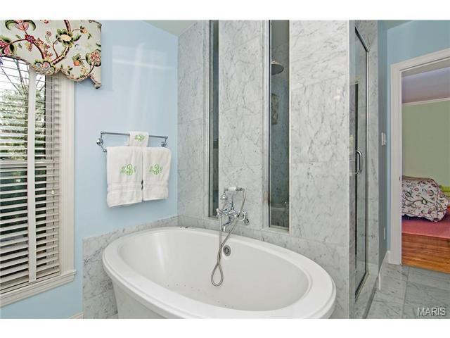 60 Daniel Rd, Ladue, MO 63124 photo 14