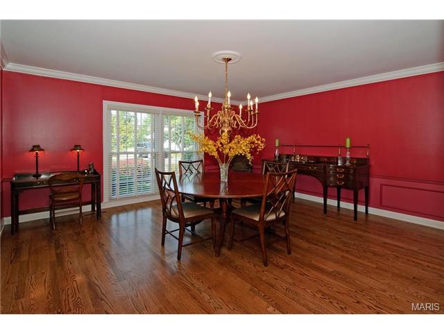 60 Daniel Rd, Ladue, MO 63124 photo 5