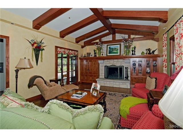 60 Daniel Rd, Ladue, MO 63124 photo 8