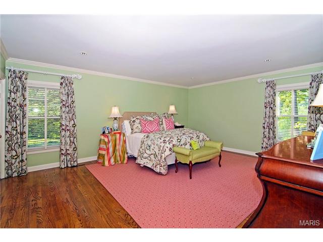 60 Daniel Rd, Ladue, MO 63124 photo 12