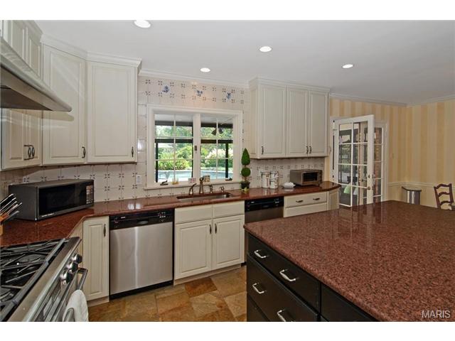 60 Daniel Rd, Ladue, MO 63124 photo 7