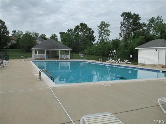 111 Middlesburg Ct, O'fallon, MO 63368 photo 22