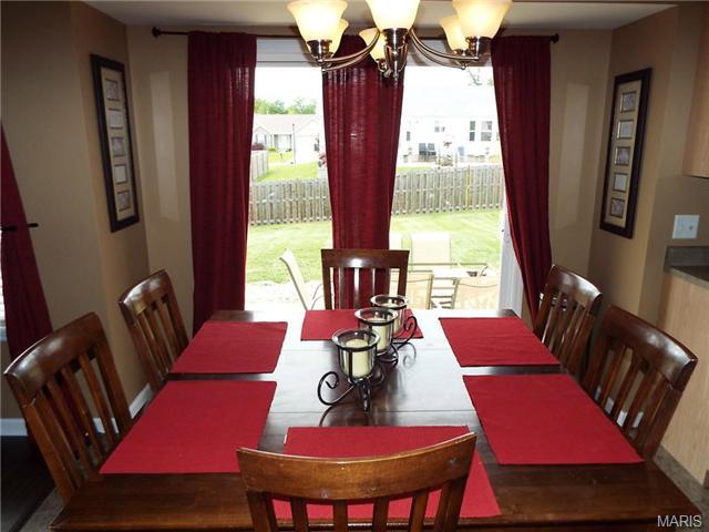 116 W Park Cir, O'fallon, MO 63366 photo 11