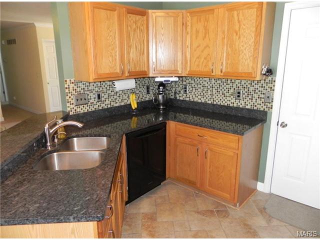 637 Hill Dr, Eureka, MO 63025 photo 10
