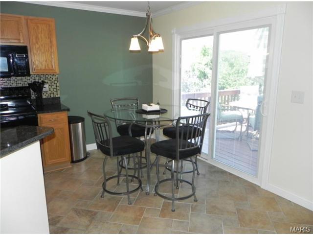 637 Hill Dr, Eureka, MO 63025 photo 7