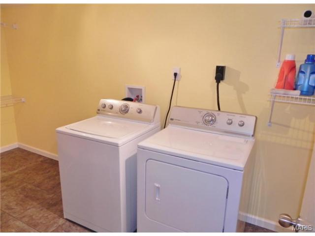 637 Hill Dr, Eureka, MO 63025 photo 25
