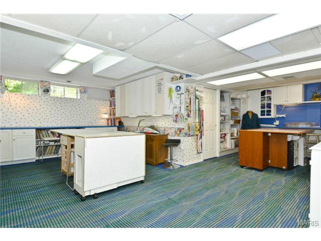 545 Huntley Hts, Ballwin, MO 63021 photo 25