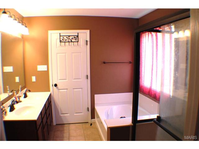 743 Ashton Way, Eureka, MO 63025 photo 14