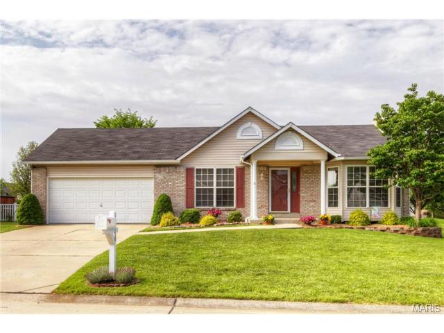 1416 Sunview Dr, O'fallon, MO 63366 photo 1