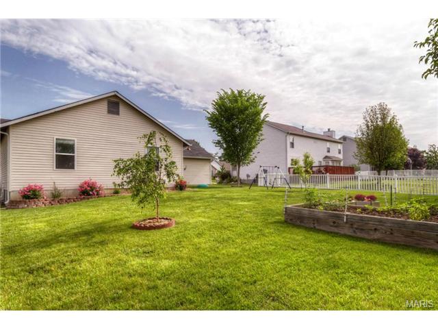 1416 Sunview Dr, O'fallon, MO 63366 photo 23