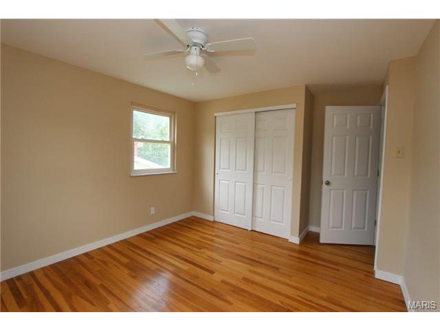 609 Burwick Ter, Ballwin, MO 63021 photo 19