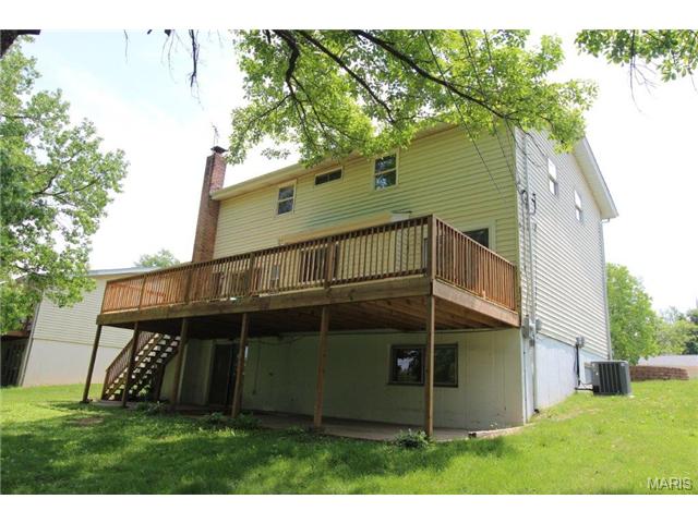 609 Burwick Ter, Ballwin, MO 63021 photo 27