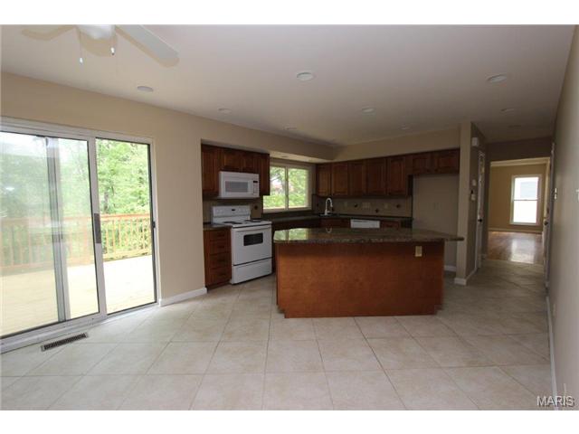 609 Burwick Ter, Ballwin, MO 63021 photo 6