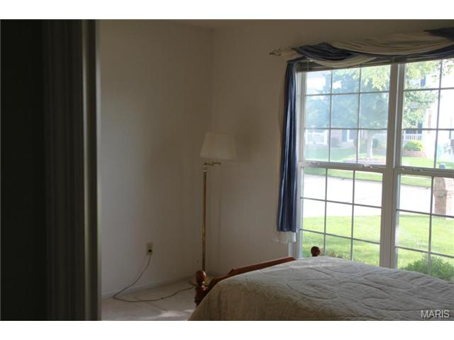1260 Pinehurst Vw, O'fallon, MO 63366 photo 12