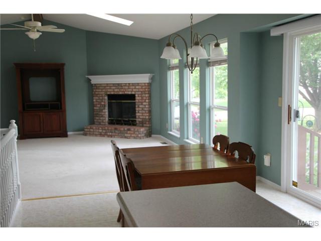 1260 Pinehurst Vw, O'fallon, MO 63366 photo 9