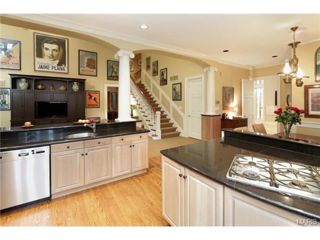 441 Park Rd, Webster Groves, MO 63119 photo 8