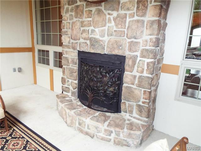 970 Stonecastle Dr, O'fallon, MO 63366 photo 56